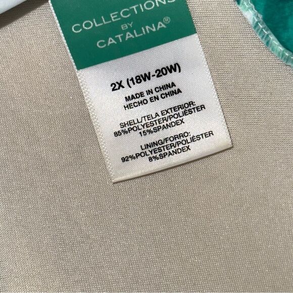 Catalina White Green Leaf Print Tiered Ruffle Tankini Top Size 2X (18W-20W) - Picture 12 of 12